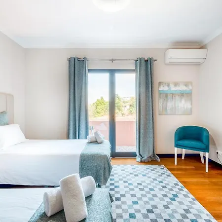 Vacuna By Amazing Madeira Villa *