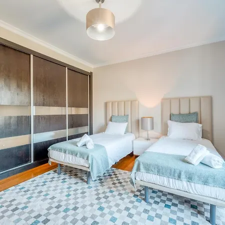 Vacuna By Amazing Madeira Villa *