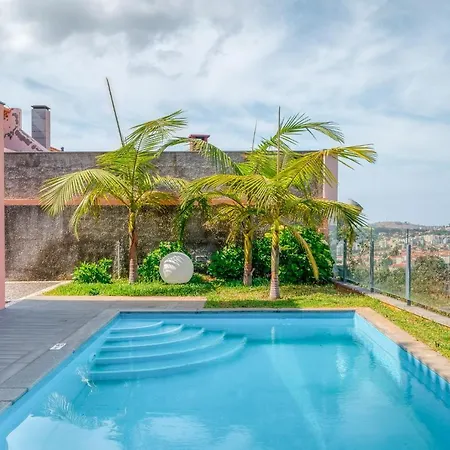 Vacuna By Amazing Madeira Villa *