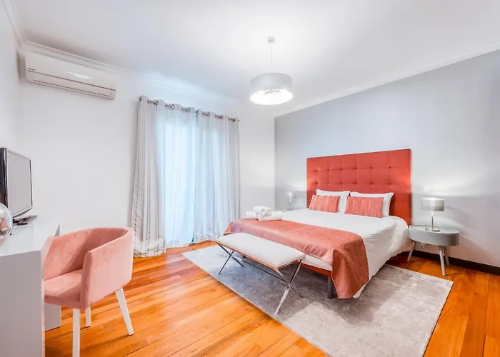 Vacuna By Amazing Madeira * פונשל