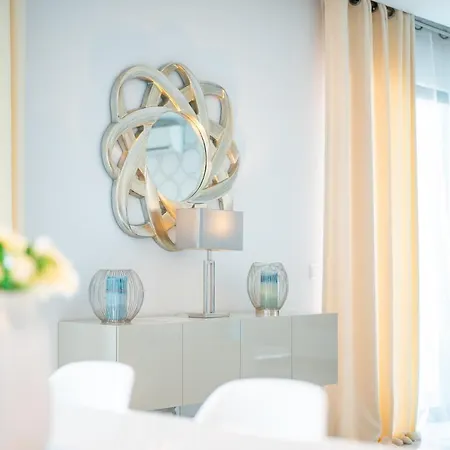 Vacuna By Amazing Madeira Villa *